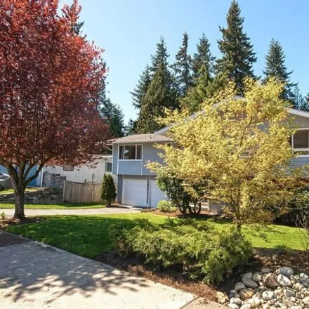 Buy this 5 bed house on 7854 Timber Hill Drive in Everett, WA 98203