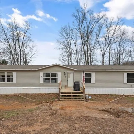 Buy this studio apartment on Appalachian Highway in Thorn Hill, Grainger County