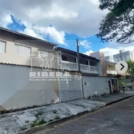 Buy this 5 bed house on Rua Doutor Gabriel Rezende Passos in Jardim Piratininga, Sorocaba - SP