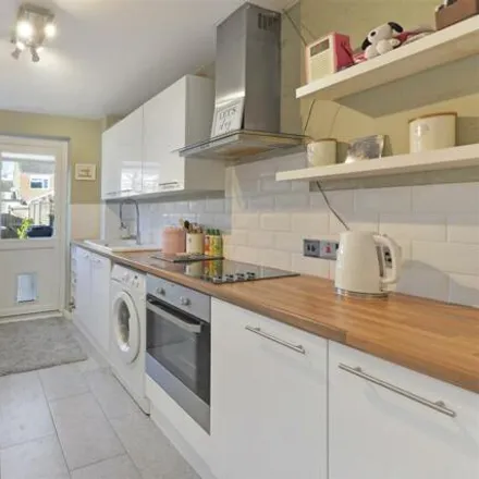 Image 4 - Yeoman Gardens, Whetsted, TN12 6TX, United Kingdom - Townhouse for sale
