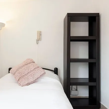 Rent this 1 bed room on Avenida Paseo de los Ahuehuetes Norte in Miguel Hidalgo, 11700 Naucalpan de Juárez