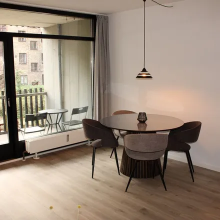 Rent this 2 bed apartment on Holsteinsgade 66 in 2100 København Ø, Denmark