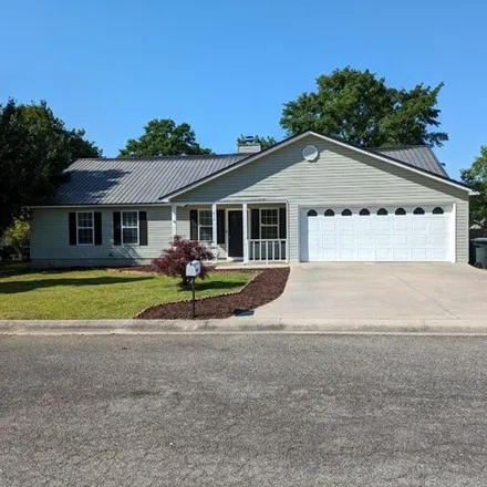 Buy this 3 bed house on 273 Camelot Drive in Dublin, GA 31021