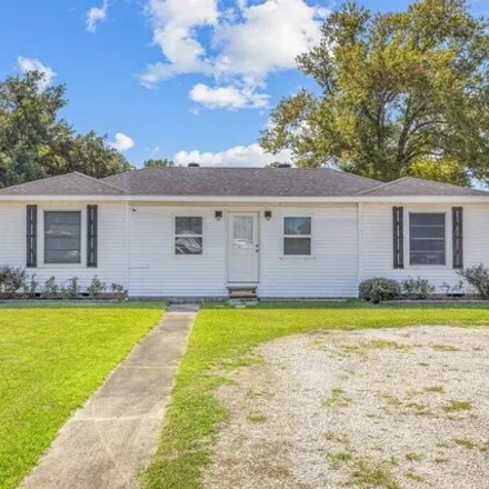 Buy this 3 bed house on 115 South Marauder Street in Sulphur, LA 70663