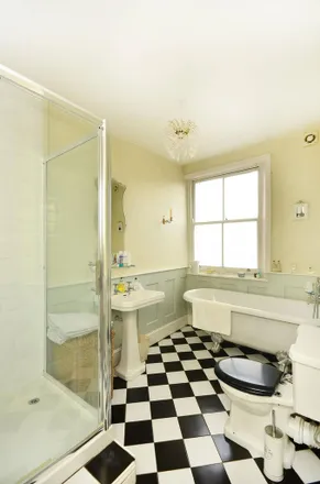 Image 7 - 41 Morton Road, London, N1 3HE, United Kingdom - Apartment for rent