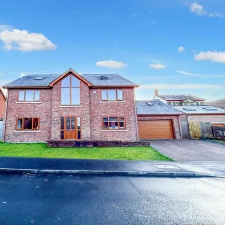 Buy this 6 bed house on Rhiw Franc Place in Abersychan, NP4 7TR