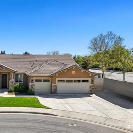 Image 3 - 10499 Revere Beach Drive, Bakersfield, CA 93314, USA - House for sale