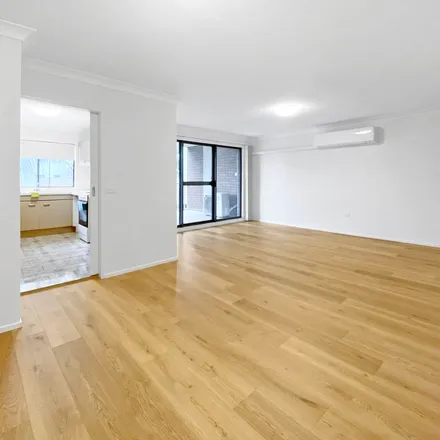 Image 1 - Mornington, 2 Charles Street, Sydney NSW 2150, Australia - Apartment for rent
