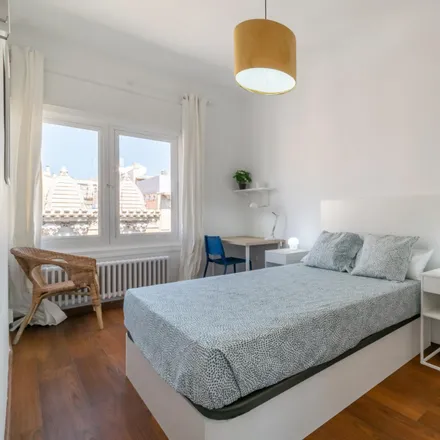 Rent this 7 bed room on Carrer del Rosselló in 220, 08001 Barcelona