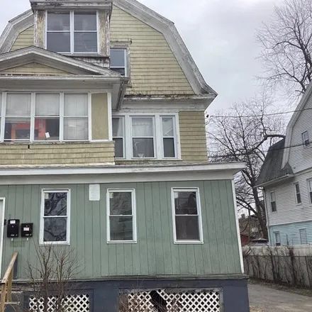 Rent this 3 bed house on 164 Adams Street in Hartford, CT 06112