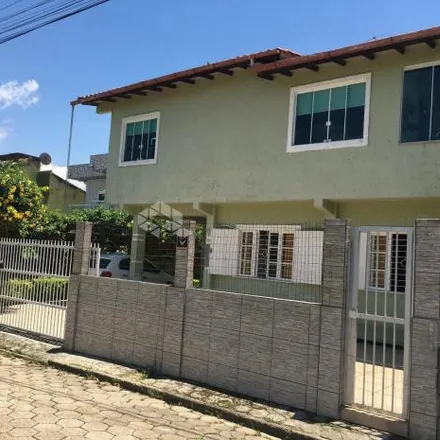 Buy this 9 bed house on Travessa das Gaivotas in Pinguirito, Garopaba - SC