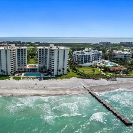 Buy this 2 bed condo on Gulf of Mexico Drive in Longboat Key, Sarasota County