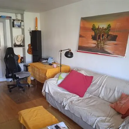 Rent this 4 bed room on Månadsvägen 33 in 177 42 Järfälla kommun, Sweden