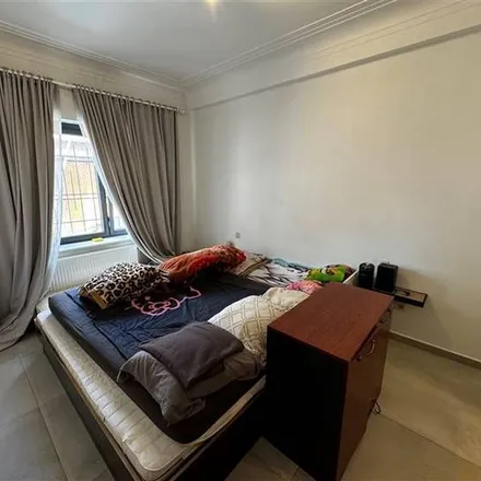 Rent this 1 bed apartment on Rue de la Comète - Staartsterstraat 16 in 1210 Saint-Josse-ten-Noode - Sint-Joost-ten-Node, Belgium