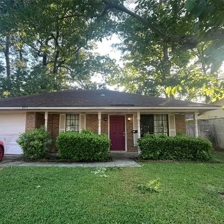 Buy this 3 bed house on 8593 Roitan Drive in Greenbrook, Shreveport