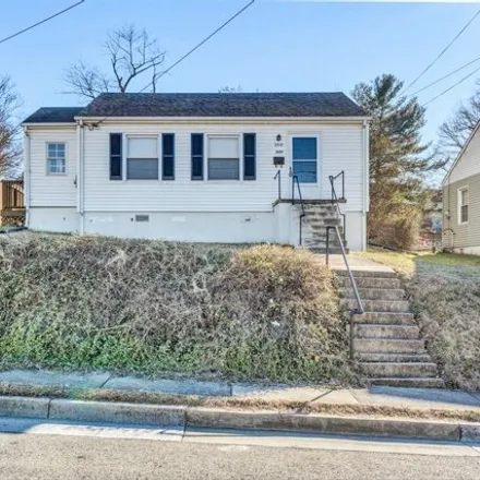 Buy this 2 bed house on 2534 Denniston Avenue Southwest in Roanoke, VA 24015