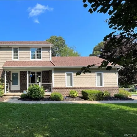 Buy this 3 bed house on 4 Gina Meadows in Amherst, NY 14051