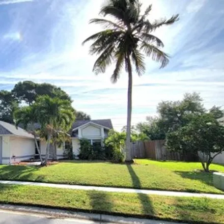 Rent this 3 bed house on 466 River Grove Court in Merritt Island, FL 32953