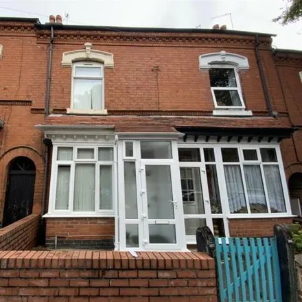 Buy this 2 bed townhouse on 263 The Avenue in Birmingham, B27 6NS