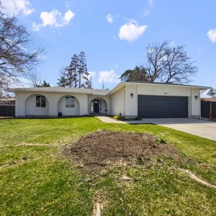 Buy this 5 bed house on 8192 Creek Road in Cottonwood Heights, UT 84093