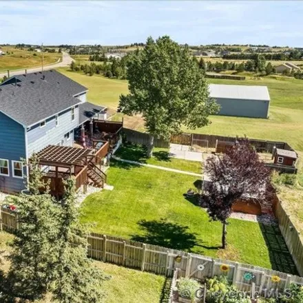 Image 1 - 7205 Powderhouse Road, Cheyenne, WY 82009, USA - House for sale