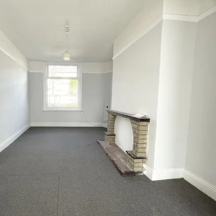 Image 6 - Walter Street, Manchester, M18 8SW, United Kingdom - Townhouse for rent