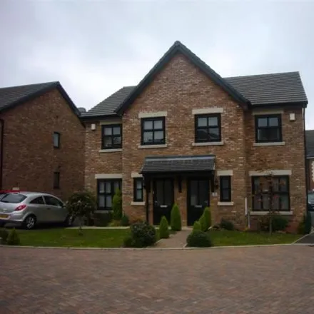 Rent this 3 bed duplex on 5 Earlam Court in Overton, WA6 7DL