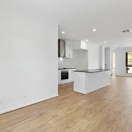 Image 2 - Whittaker Terrace, Mount Barker SA 5251, Australia - Apartment for rent