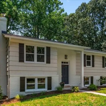 Image 2 - 305 Marlinspike Dr, Severna Park, Maryland, 21146 - House for sale