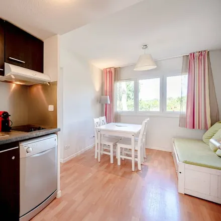 Rent this 1 bed apartment on BP la Londe-les-Maures in Route de Hyères, 83250 La Londe-les-Maures