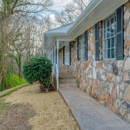 Image 4 - 3513 East Crest Drive, Battery Heights, Chattanooga, TN 37406, USA - House for sale
