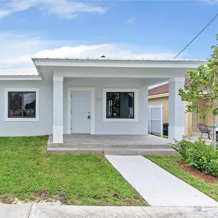 Buy this 4 bed house on 705 Southwest K Avenue in Homestead, FL 33030