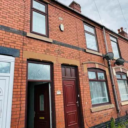 Rent this 3 bed townhouse on Burton Road in Coseley, DY1 3TB