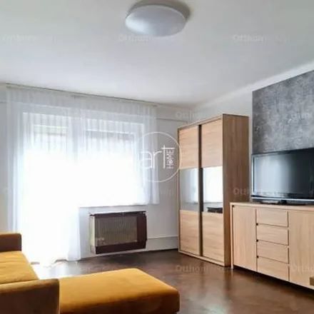 Rent this 2 bed apartment on Schäffer-palota in Szeged, Nagy Jenő utca