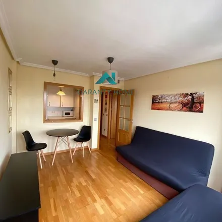 Image 6 - Paseo de la Castellana, 222, 28046 Madrid, Spain - Apartment for rent