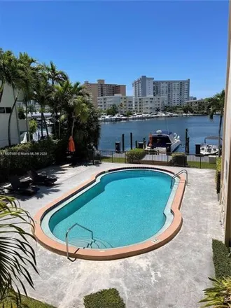 Image 3 - 2420 Diana Dr Apt 203, Hallandale Beach, Florida, 33009 - Condo for rent