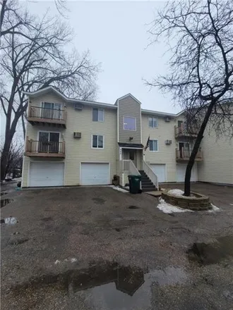 Rent this 3 bed condo on 942 - 950 Wescott Trail in Eagan, MN 55123