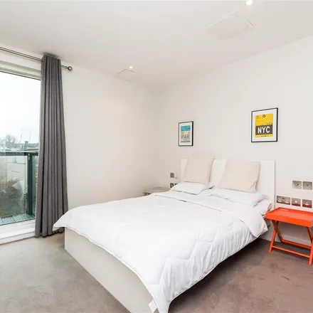 Image 5 - Neville Court, 6-26 Abbey Road, London, NW8 9DD, United Kingdom - Apartment for rent