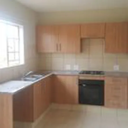 Image 4 - Majoram / Parsley avenue Park, Marjoram Avenue, Tugela Park, Pretoria, 0129, South Africa - Townhouse for rent