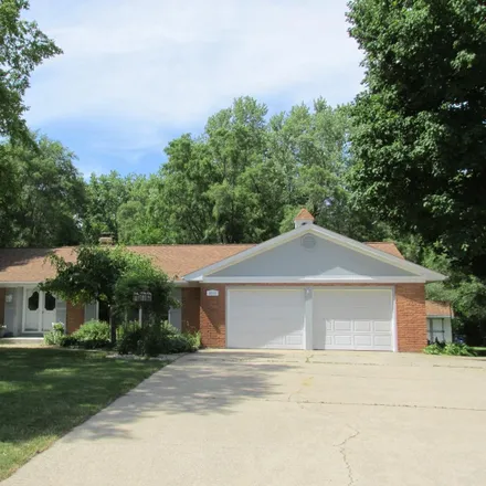 Buy this 2 bed house on 3603 West Windsor Court in LaPorte County, IN 46350