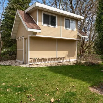 Image 3 - 794 Oakwood Lane, Watertown, WI 53094, USA - House for sale