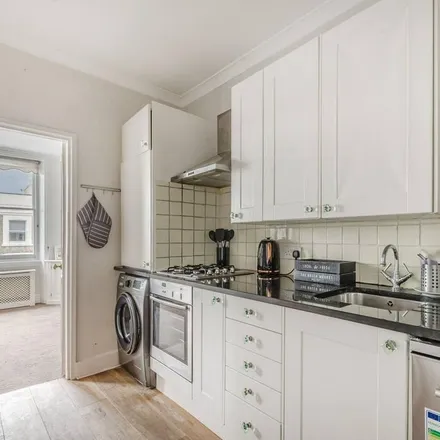 Rent this 1 bed apartment on 40 Tamworth Street in London, SW6 1LG