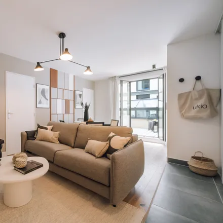 Rent this 2 bed apartment on 190c Boulevard de Charonne in 75020 Paris, France