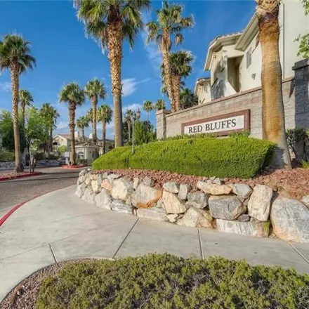 Rent this 2 bed condo on Crosswinds Community Church in Crestdale Lane, Las Vegas