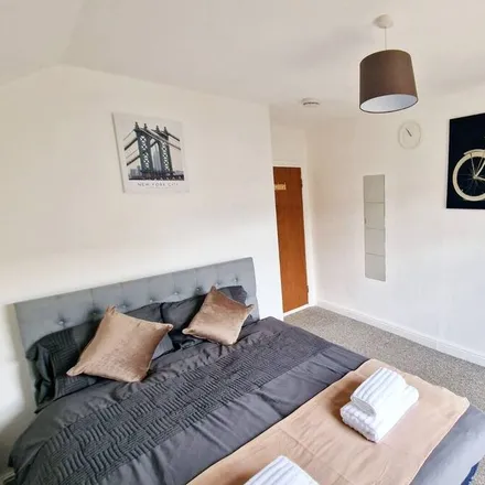 Rent this 1 bed apartment on Roath in CF24 3JL, United Kingdom