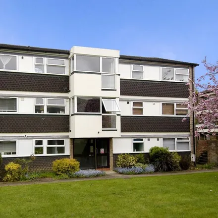 Rent this 2 bed apartment on Latimer Grange in Oxford, OX3 7FT