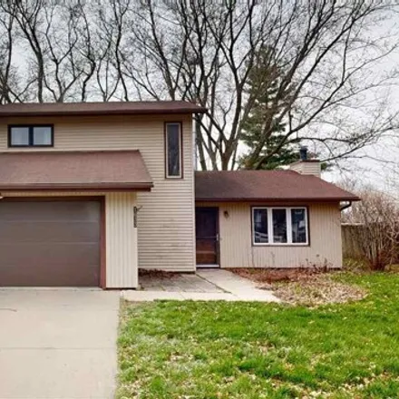 Buy this 3 bed house on 1635 Dover Street in Iowa City, IA 52240