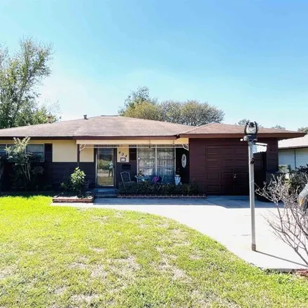 Buy this 3 bed house on 420 South 3rd Street in Nederland, TX 77627