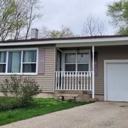 Buy this 2 bed house on 1140 Sycamore Street in Lake in the Hills, IL 60156