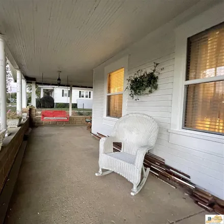 Image 2 - 289 East Cumberland Avenue, Jamestown, Russell County, KY 42629, USA - House for sale